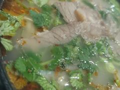 牛肉粉丝汤-牛煎里牛肉煎包淮南牛肉汤(广东路店)