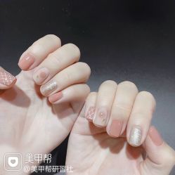 -Pink You美甲洗眉纹绣定制中心