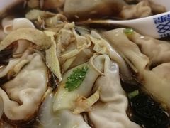 -笑来喜馄饨小笼工坊店(湖滨街店)