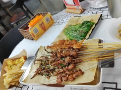 -严三毛口味虾·小严同学的店(曙光路直营店)