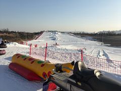 -华彬猛犸滑雪场