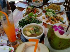 -Jungle Kitchen