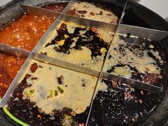 -岗上渣渣老火锅(两路口店)