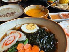 -雾山韩式烤肉·海南糟粕&椰子鸡火锅·海景餐厅(三亚绿发山海天JW万豪酒店)