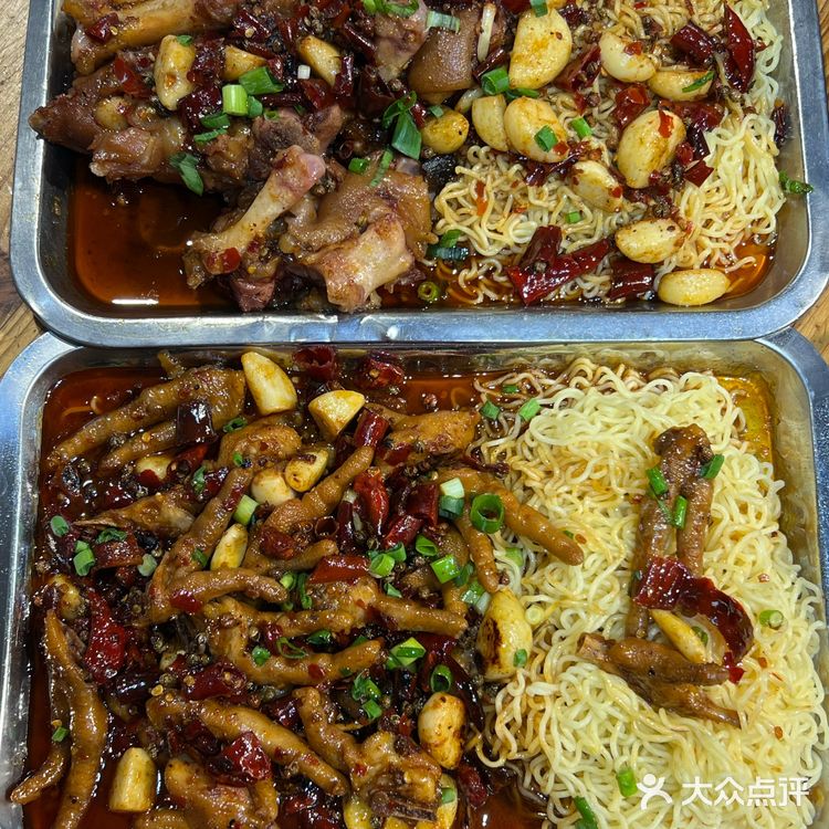 因为好吃的太多了，没那么大的胃啊！