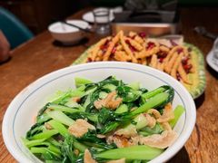 -鱼头泡饭·湖北菜·非物质文化遗产(岳家嘴总店)
