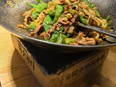 -费大厨辣椒炒肉(万家丽一店)