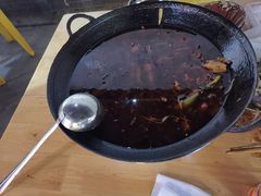 -鸿顺老铁锅美蛙鱼府(解放碑店)