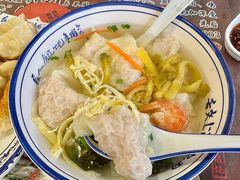 -长人馄饨铺(解放街店)