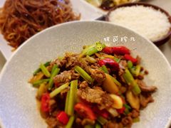 -嘉丰湘菜馆(芳群园店)