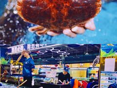 -三亚火车头万人海鲜广场