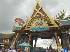 -七彩云南欢乐世界