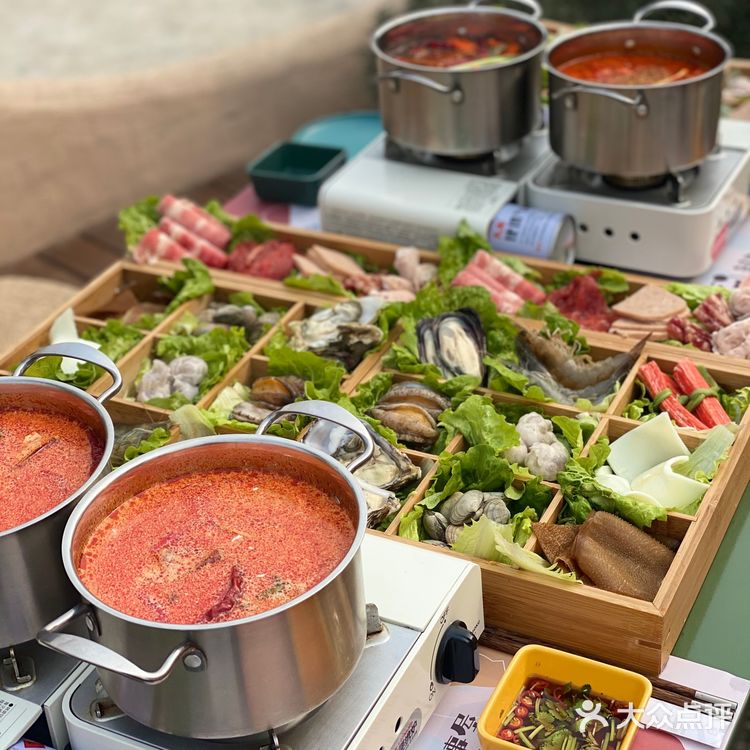 立春来鲟也万事屋，愿新年万事如意