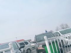 -凌海服务区-停车场