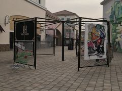 -斯普瑞斯奥特莱斯