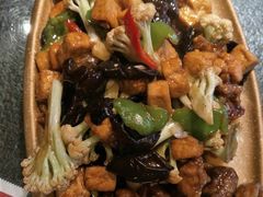 -靠山屯东北农家菜(八龙桥雅苑店)