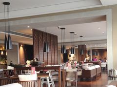 大堂-绿城玫瑰园酒店-遇见19楼餐厅(舟山绿城玫瑰园酒店店)