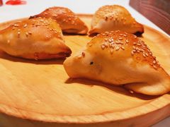 萨姆萨烤包子-耶里夏丽·丝路新疆菜·清真食品(徐汇南丹东路臻选店)