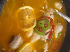 -香巴拉云南餐厅(华莱坞店)