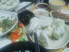 荠菜鲜肉包-津门张记包子铺(华昌道店)