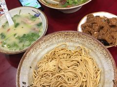 -金杨拉面王小吃面馆·牛三宝面·红烧牛肉粉