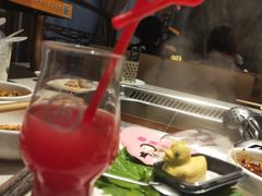 -海底捞火锅鲜切牛肉主题店(长寿路店)