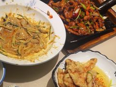 -老码头黑皮肘子锅包肉(赣水路店)