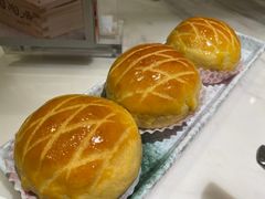 酥皮水牛奶菠萝包-陶陶居酒家(海岸城店)