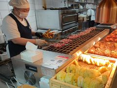 -四囍码头海鲜烧烤自助火锅(外滩南京东路悦荟广场店)