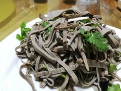 -溢心园香河肉饼总店