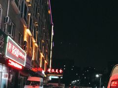 -海派美食·家宴海鲜青岛菜·石锅鲽鱼头(东方城店)