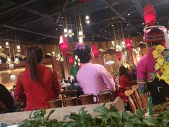 -老滇山寨•云南特色菜•地方菜•民族风情歌舞表演(金碧店)