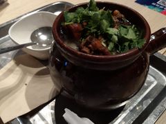 红烩鸡丸罐罐面-远大美食广场(远大购物中心店)