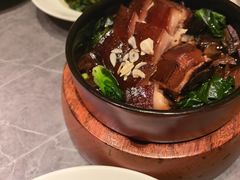 -吴越荣记苏州菜·松鼠桂鱼100%活鱼现做(斜塘老街店)