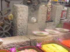 -四囍码头海鲜烧烤自助火锅(外滩南京东路悦荟广场店)