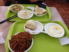 早餐-荣华基·现炒快餐(肇嘉浜路店)