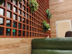 -佰搭果·广式茶餐厅(西华路店)