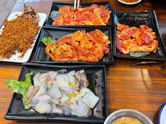 -韩风烤牛肉冷面店