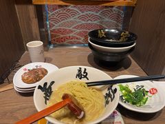 -无敌家现熬骨汤拉面(颐堤港店)