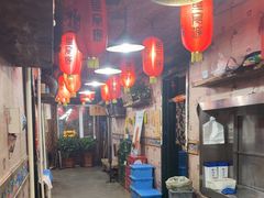 -鱼窝棚柴火铁锅炖(富山屯店)