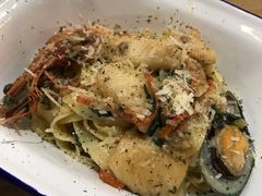 西班牙风情海鲜宽面-HELLO 27 意面·沙拉·帕尼尼