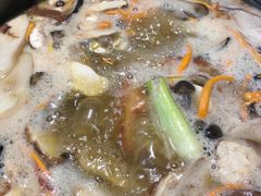 -野菌皇海景野生菌火锅(滨海大道店)