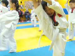 -哈喽实战跆拳道·跳绳·体能(慈云寺馆)