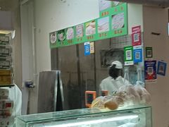 -第5大道精品休闲购物广场