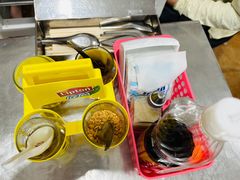 -榮泰米粉湯(Left Shop)