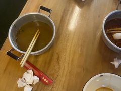 -丽丽三鲜螺蛳粉(田林路店)