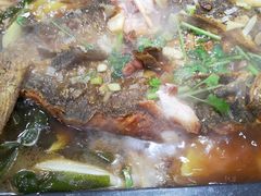 -老东镇啤酒屋海鲜加工·蒸汽海鲜·海鲜烧烤(台东店)