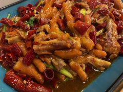 -喝丢一只鞋海鲜烧烤·海肠捞饭(市场店)