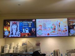 -DQ·蛋糕·冰淇淋(大宁国际商业广场店)