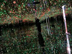 -上海梵高星空艺术馆(南京路旗舰店)